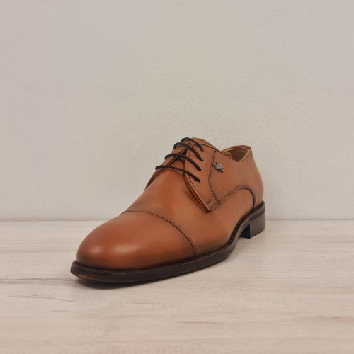 IQS Lace Up - Brown