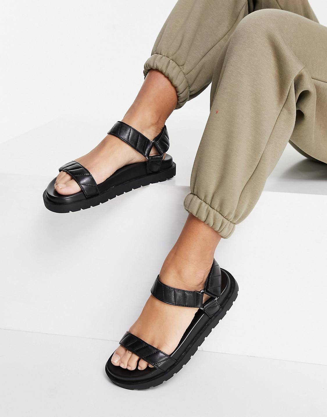 Bershka Padded Sporty Sandal - Black